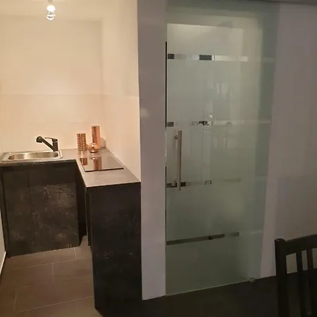 Studio Im Bergischen, Messenah Διαμέρισμα